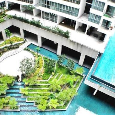 Regalia Skypool Klcc Pansiyon Kuala Lumpur Dış mekan fotoğraf