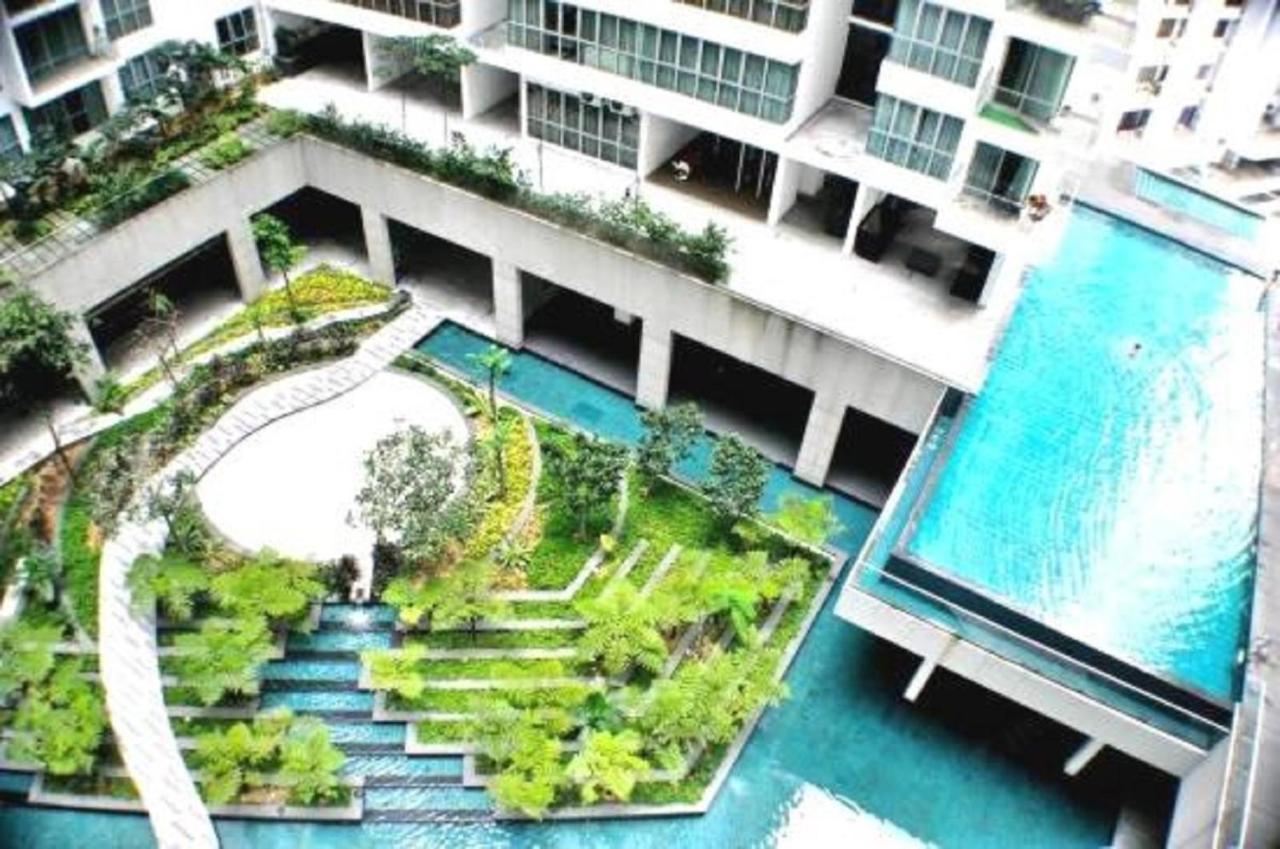 Regalia Skypool Klcc Pansiyon Kuala Lumpur Dış mekan fotoğraf