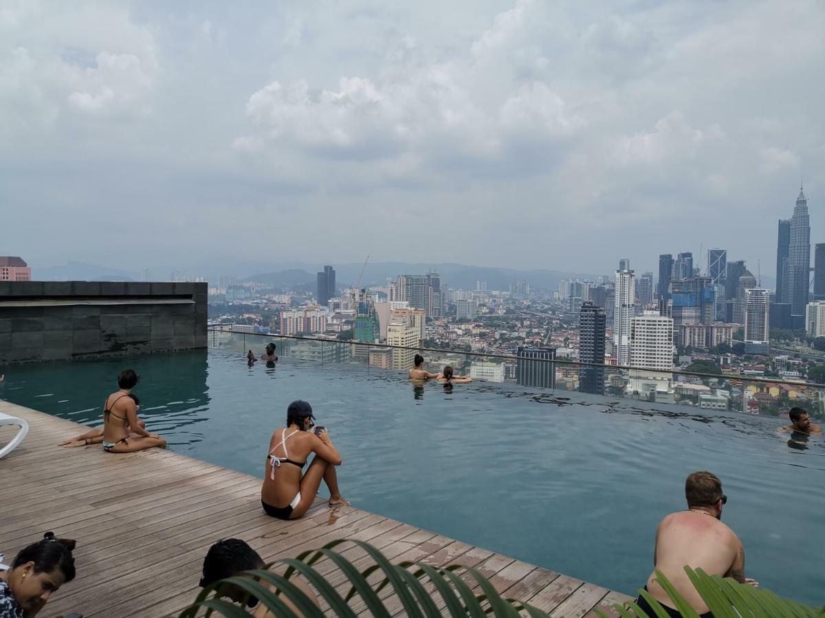 Regalia Skypool Klcc Pansiyon Kuala Lumpur Dış mekan fotoğraf