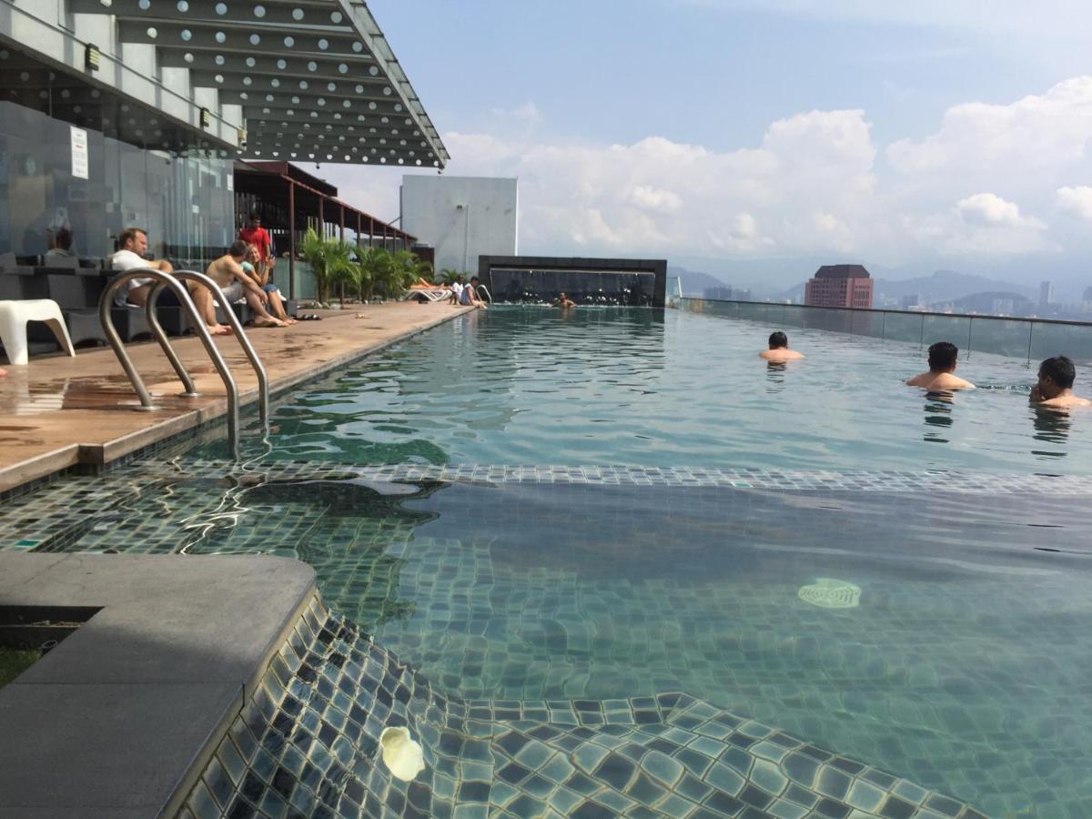 Regalia Skypool Klcc Pansiyon Kuala Lumpur Dış mekan fotoğraf